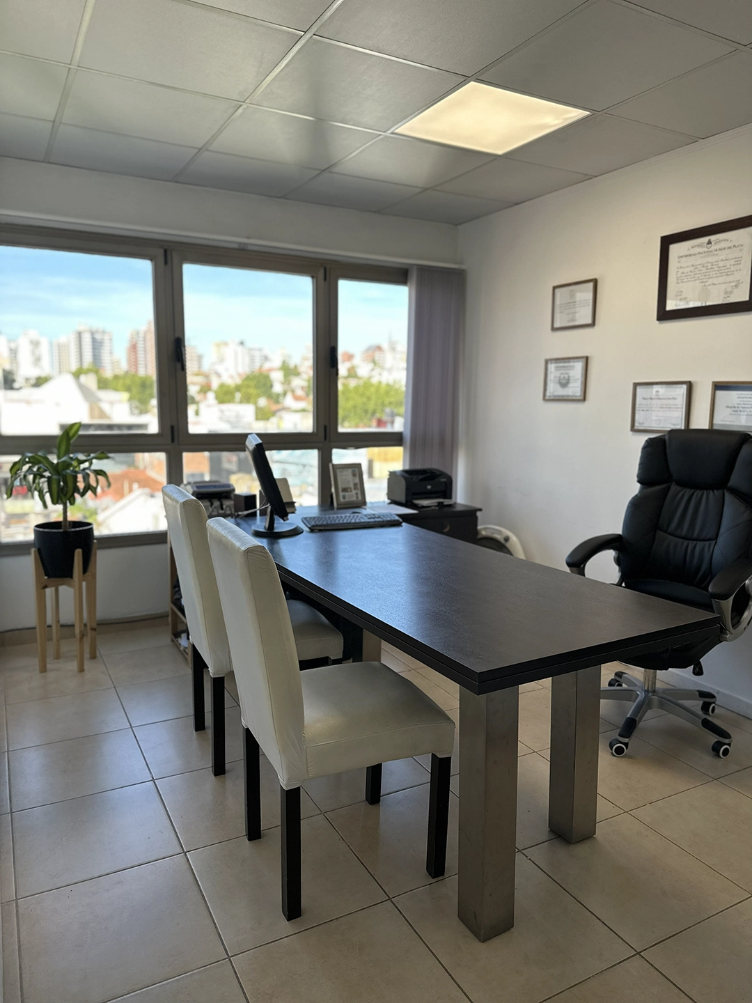 Oficina del estudio JMF Abogados en Mar del Plata